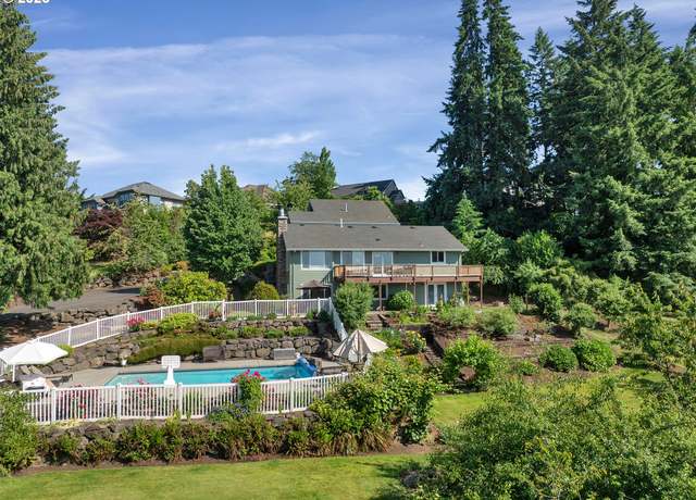 Property at 15379 SW Sunset Blvd, Sherwood, OR 97140, 4 beds, 3 baths