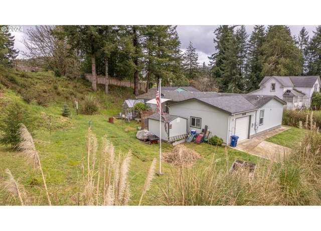 Property at 770 N Adams St, Coquille, OR 97423, 3 beds, 2 baths
