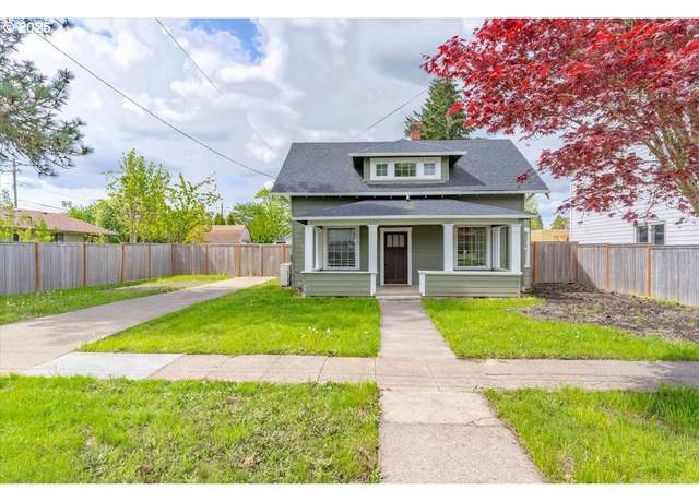 Property at 558 S 7th St, Independence, OR 97351, 3 beds, 1 bath