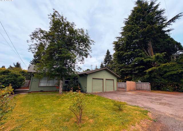 Property at 300 Federal Ln, Eugene, OR 97404, 3 beds, 2 baths