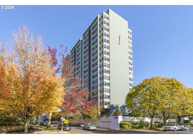 Property at 1220 NE 17th Ave Unit 4C, Portland, OR 97232, 1 bed, 1 bath