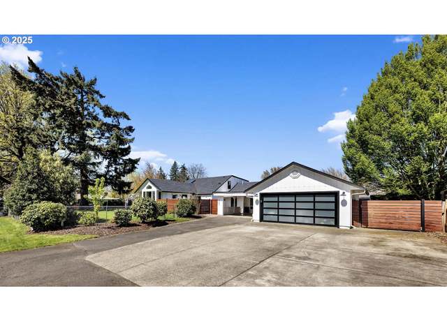 Property at 4201 SE Jefferson St, Milwaukie, OR 97222, 3 beds, 2.5 baths
