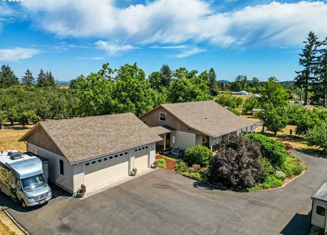Property at 89575 Fir Butte Rd, Eugene, OR 97402, 2 beds, 2 baths