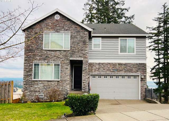 Property at 14612 SE Natalya St, Happy Valley, OR 97086, 5 beds, 3.5 baths