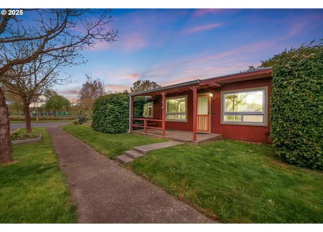 Property at 713 E 27th Ave, Eugene, OR 97405, 2 beds, 1 bath