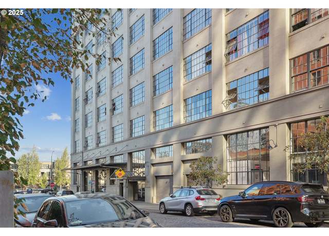Property at 1314 NW Irving St #701, Portland, OR 97209, 1 bed, 1 bath