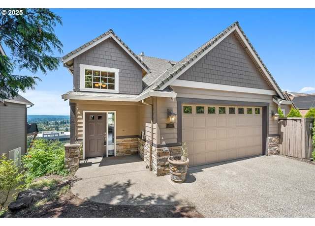Property at 9381 SE Scott Park Cir, Happy Valley, OR 97086, 3 beds, 2.5 baths