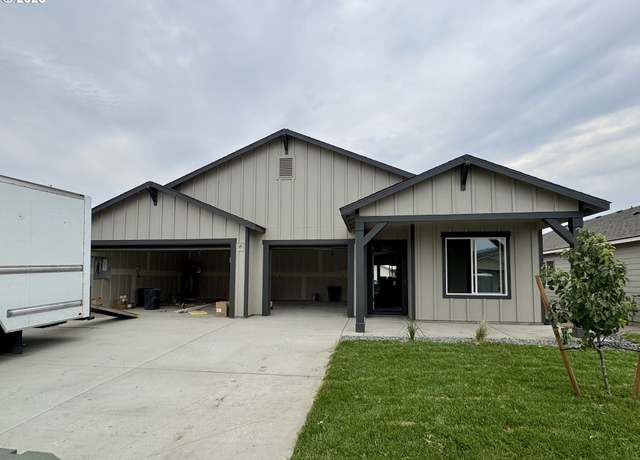 Property at 499 Arthur St, Umatilla, OR 97882, 4 beds, 2 baths