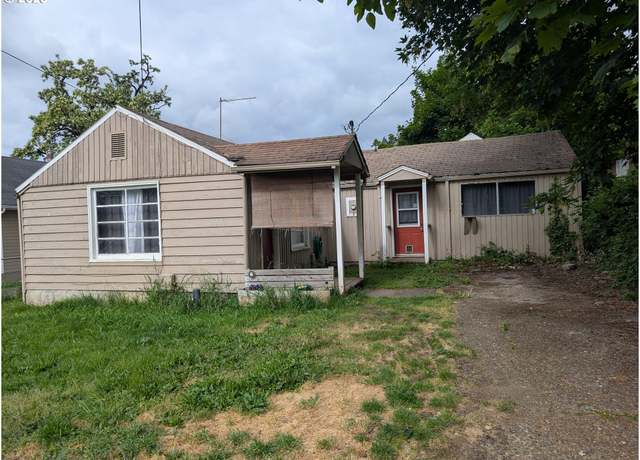 Property at 2713 SE 87th Ave, Portland, OR 97266, 3 beds, 1 bath