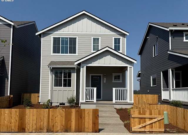 Property at 1211 Parkside Ave, Woodburn, OR 97071, 3 beds, 2 baths