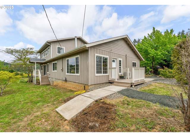 Property at 250 Valley View Rd, Sutherlin, OR 97479, 3 beds, 3 baths