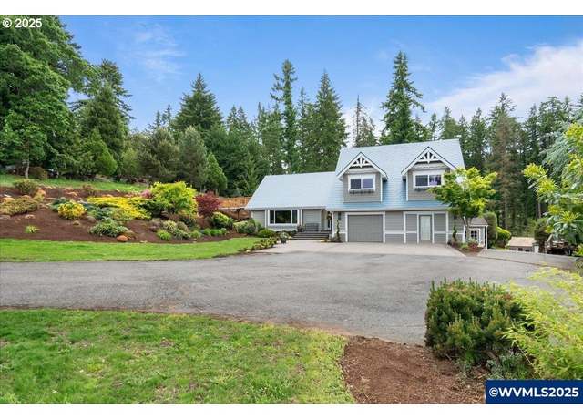 Property at 5225 Forest Ridge Rd NE, Silverton, OR 97381, 3 beds, 3.5 baths