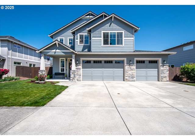 Property at 17002 NE 78th Way, Vancouver, WA 98682, 4 beds, 2.5 baths
