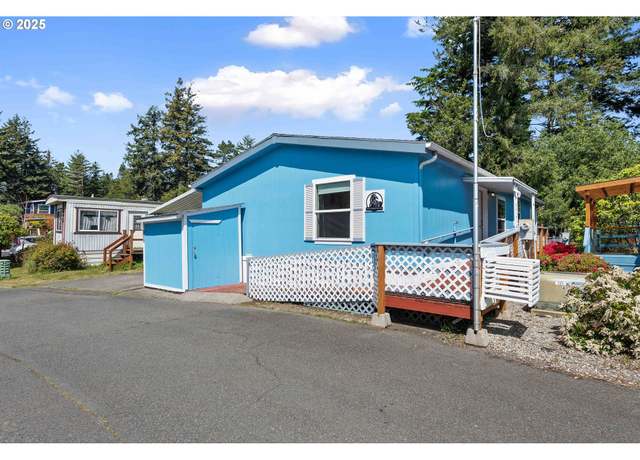 Property at 1920 Shorepines Dr, Coos Bay, OR 97420, 3 beds, 2 baths