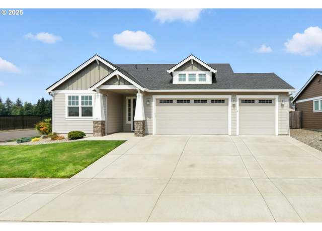 Property at 2004 SE 15th St, Battle Ground, WA 98604, 3 beds, 2 baths
