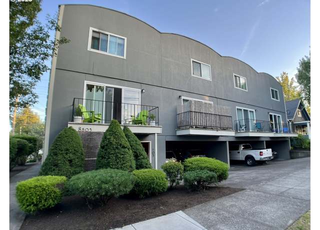 Property at 8805 SE 17th Ave, Portland, OR 97202, 9 beds, 9 baths