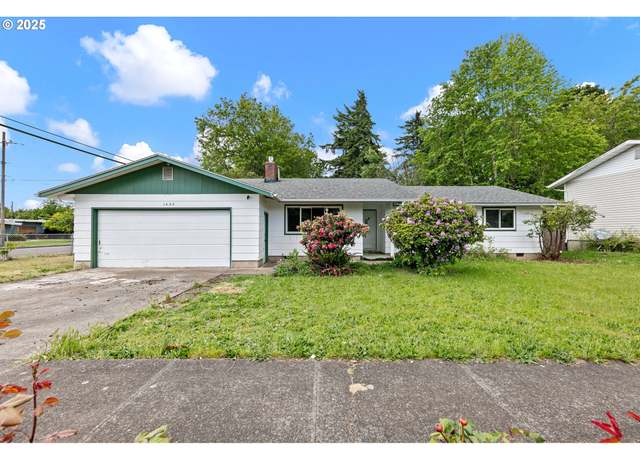 Property at 1025 Oak St, Junction City, OR 97448, 3 beds, 2 baths
