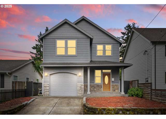 Property at 6320 SE Duke St, Portland, OR 97206, 3 beds, 2.5 baths
