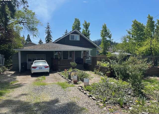 Property at 850 E 36th Ave, Eugene, OR 97405, 3 beds, 2 baths
