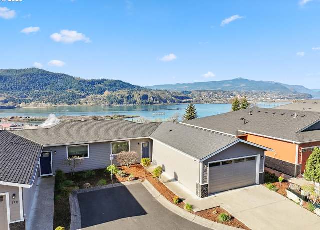 Property at 116 Ingram Pl, White Salmon, WA 98672, 2 beds, 2.5 baths