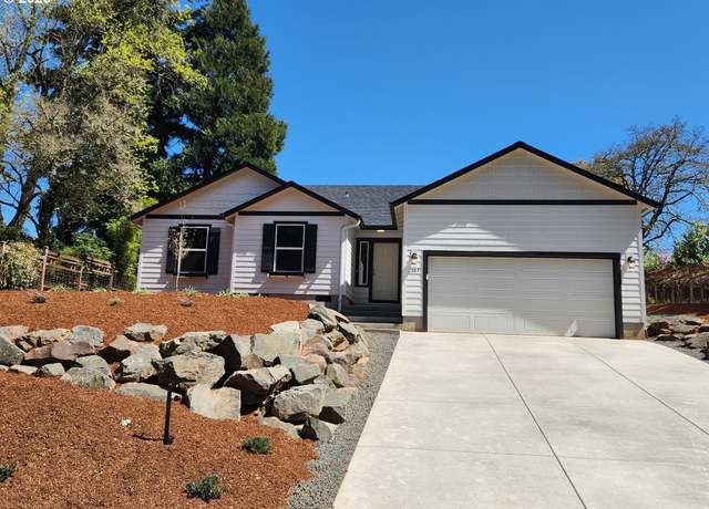 Property at 2085 Greiner St, Eugene, OR 97405, 4 beds, 2 baths