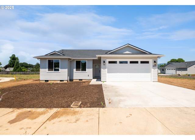 Property at 4420 Knotty Pine Ct, Sweet Home, OR 97386, 3 beds, 2 baths