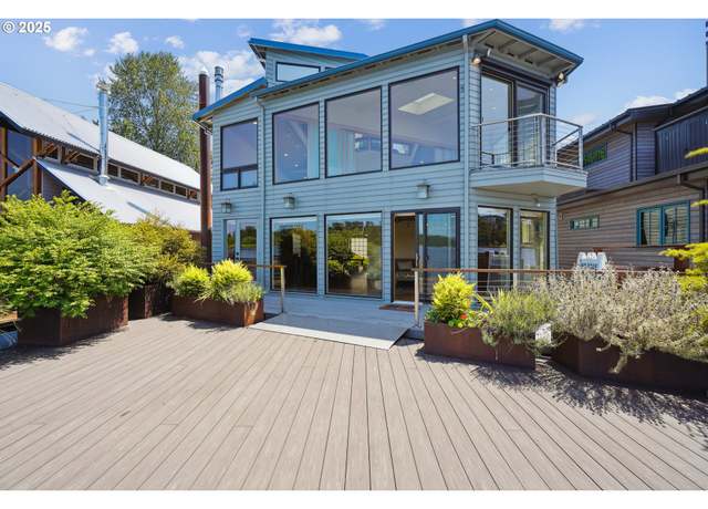 Property at 6901 SE Oaks Park Way Unit F, Portland, OR 97202, 2 beds, 3 baths