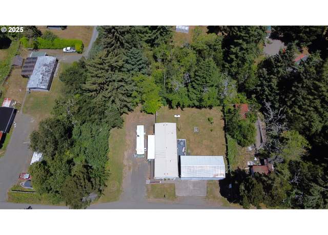 Property at 90847 Windy Ln, Coos Bay, OR 97420, 3 beds, 2 baths