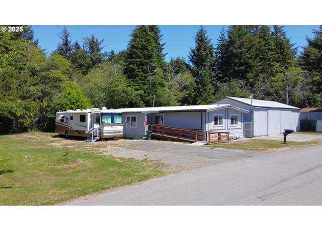 Property at 90847 Windy Ln, Coos Bay, OR 97420, 3 beds, 2 baths