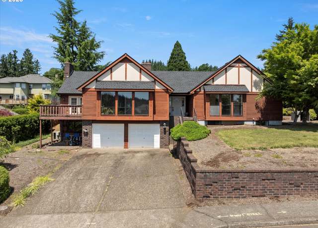 Property at 11185 SE Saint Lucy Ln, Happy Valley, OR 97086, 3 beds, 3 baths
