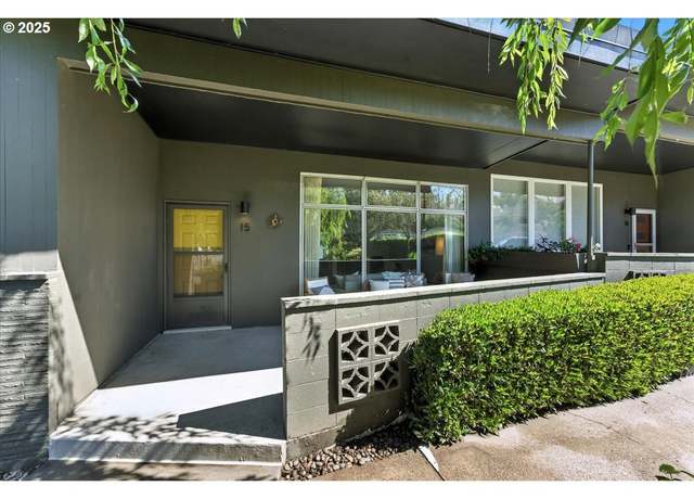 Property at 5225 SW Oleson Rd #15, Portland, OR 97225, 2 beds, 1.5 baths