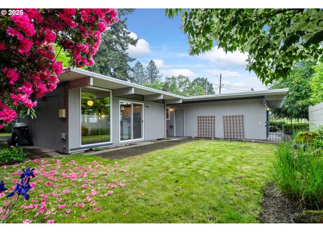 Property at 10440 SW Denney Rd, Beaverton, OR 97008, 3 beds, 2 baths