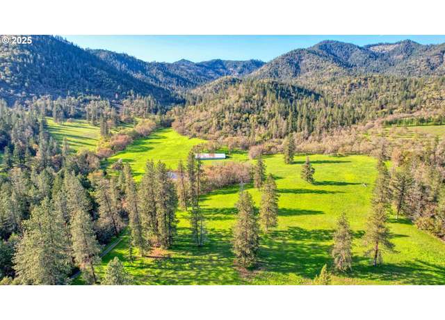 Property at 858 Missouri Flat Rd, Grants Pass, OR 97527