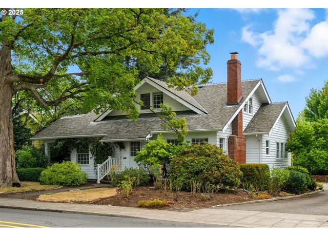 Property at 750 High St SE, Salem, OR 97301, 3 beds, 1 bath