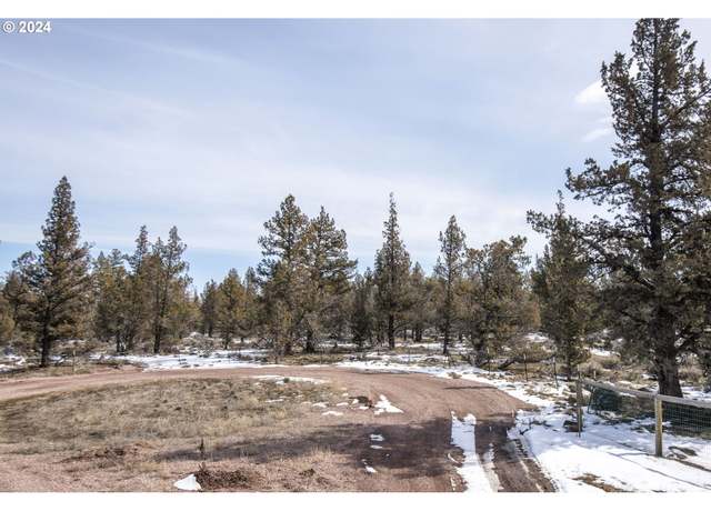 Property at 17515 Ivy Ln, Sisters, OR 97759