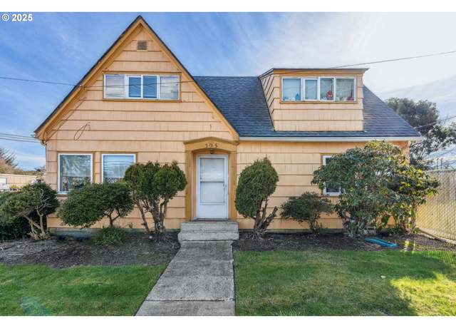 Property at 441 Noble Ave, Coos Bay, OR 97420, 6 beds, 3 baths