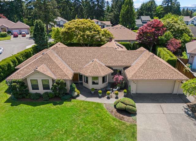 Property at 4614 NE 25th Ct, Vancouver, WA 98663, 3 beds, 2 baths