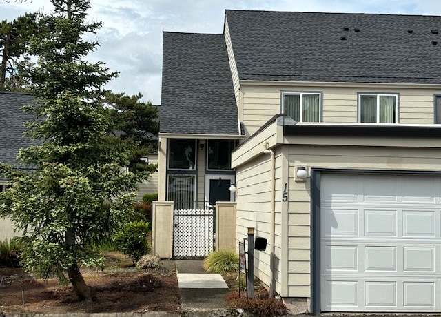 Property at 50 NE Village Squire Ave #15, Gresham, OR 97030, 3 beds, 2 baths