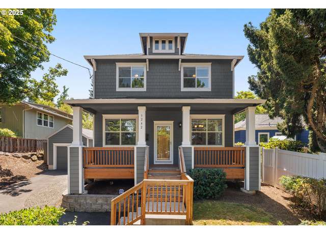 Property at 3242 SW Vermont St, Portland, OR 97219, 3 beds, 2.5 baths