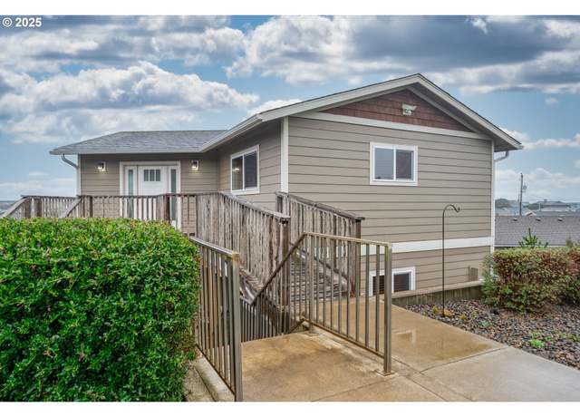 Property at 1705/1709 NW Abbey Ct, Waldport, OR 97394, 3 beds, 3 baths