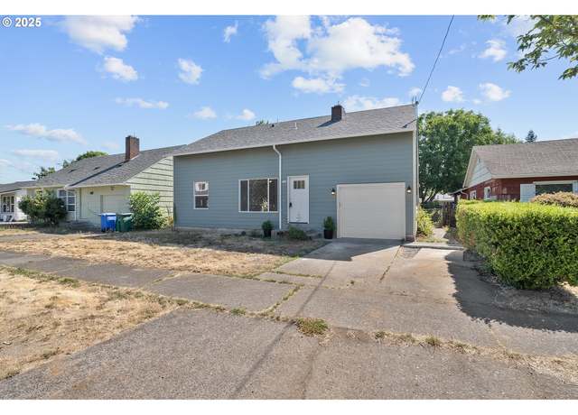 Property at 7028 SE 86th Ave, Portland, OR 97266, 4 beds, 2 baths