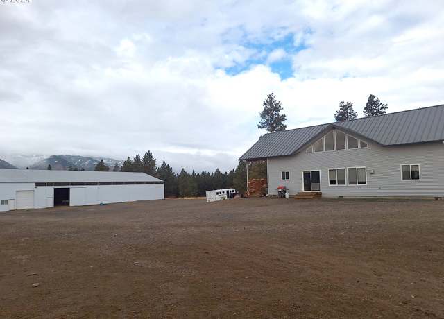 Property at 68983 Outback Ln, Summerville, OR 97876, 2 beds, 1.5 baths