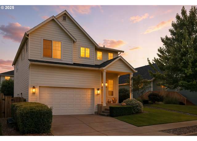 Property at 2210 S White Salmon Dr, Ridgefield, WA 98642, 3 beds, 2.5 baths