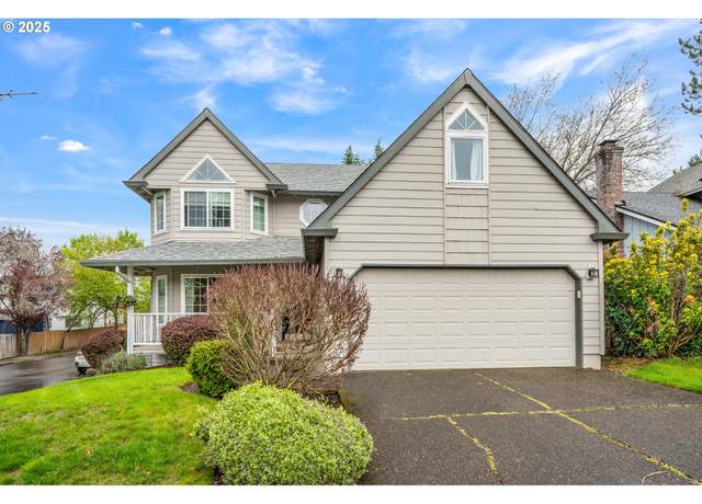 Property at 13338 SW Shore Dr, Tigard, OR 97223, 3 beds, 2.5 baths