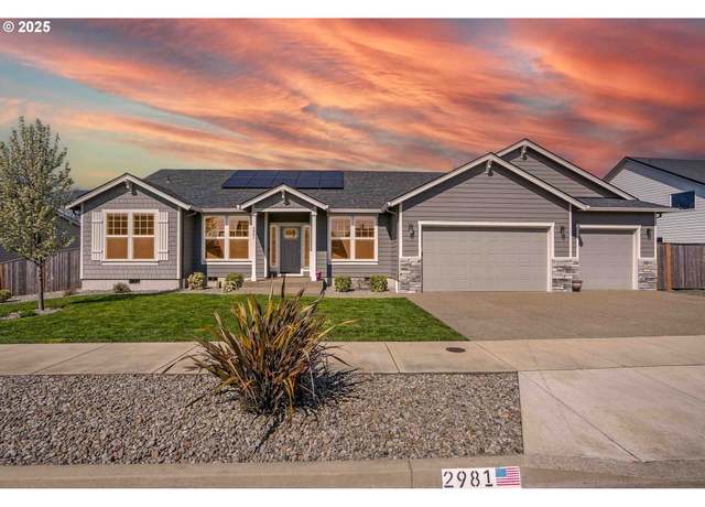 Property at 2981 Clearwater Dr, Albany, OR 97321, 5 beds, 3 baths