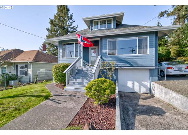 Property at 884 Niagara Ave, Astoria, OR 97103, 3 beds, 1 bath