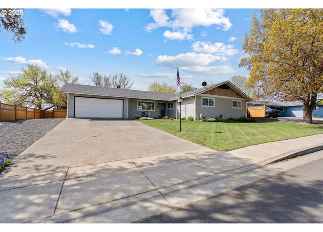 Property at 1304 SW Vita Ct, Pendleton, OR 97801, 3 beds, 2 baths