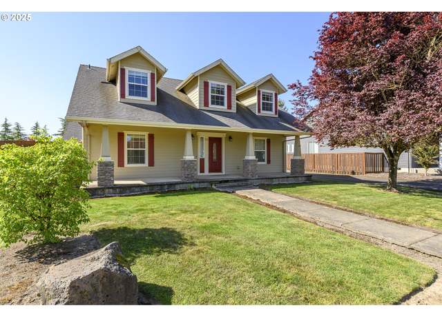 Property at 50 W Taylor St, Carlton, OR 97111, 4 beds, 2.5 baths