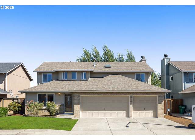Property at 17411 SW Nazaneen Dr, Beaverton, OR 97006, 4 beds, 2.5 baths