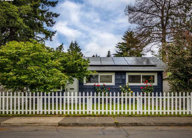 Property at 8729 SE Steele St, Portland, OR 97266, 3 beds, 1 bath